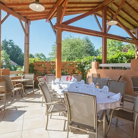 Hotel La Tablee Medievale 2*