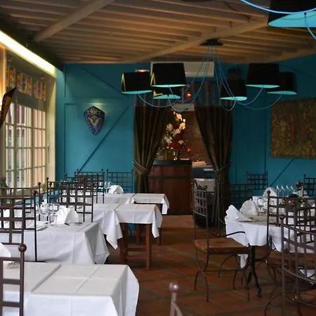 La Tablée Médiévale Hotel